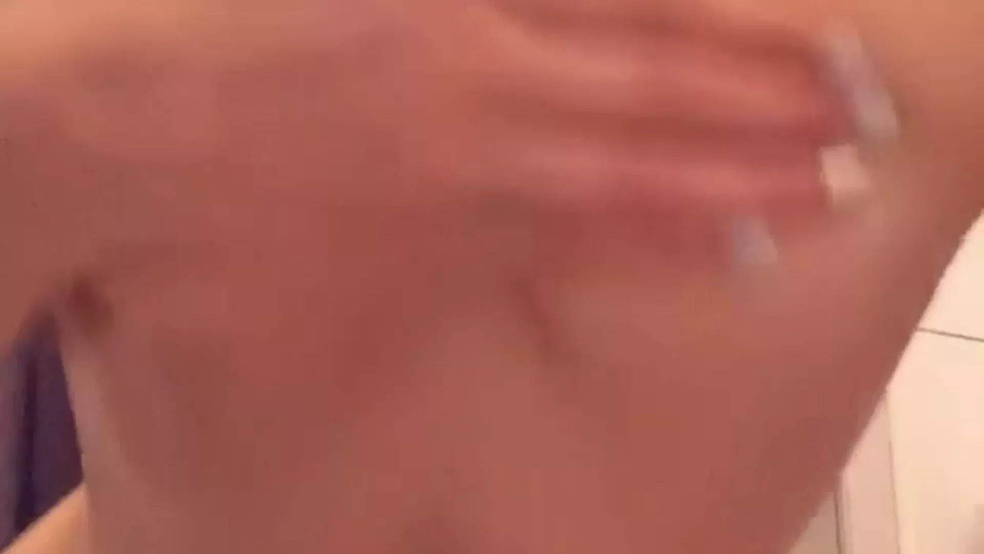 sexy slut Ellie Leen rubs tits and booty tease naked onlyfans leak