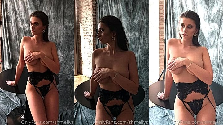 leaked video of sexy onlyfans model Cristy Ren rubs her big tits in the pool