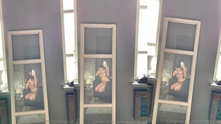 naekd bad bitch plays with her nipples real hard, Cristy Ren leaked video