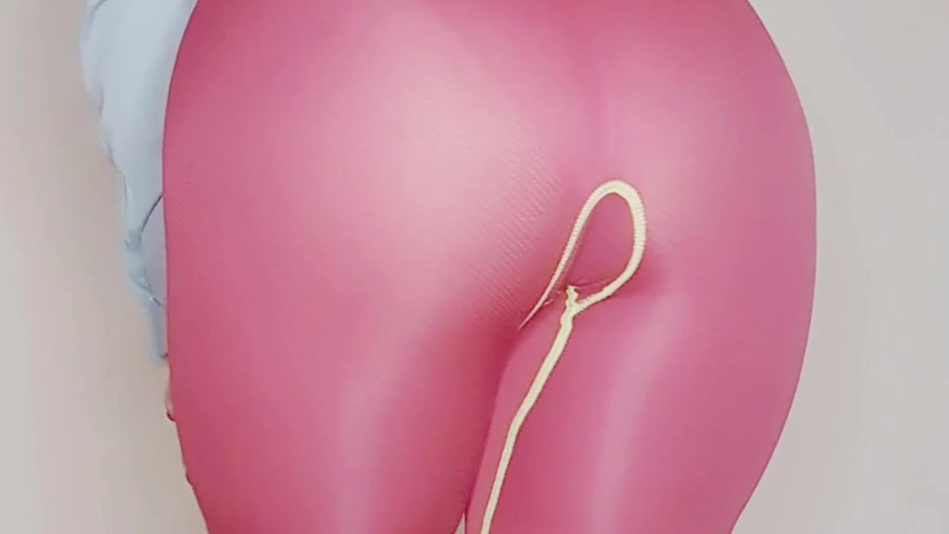 PolaRainbow slowly strip and bounce her big ass onlyfans leak