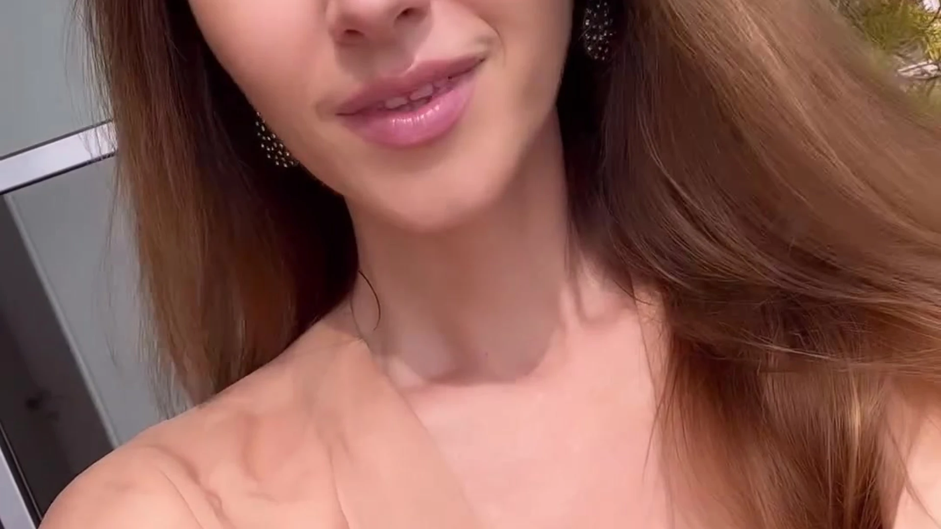 hot chick cant resist teasing her sexy fans Olga Alberti leaked onlyfans video